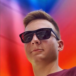 Meet your Posher, Gabe